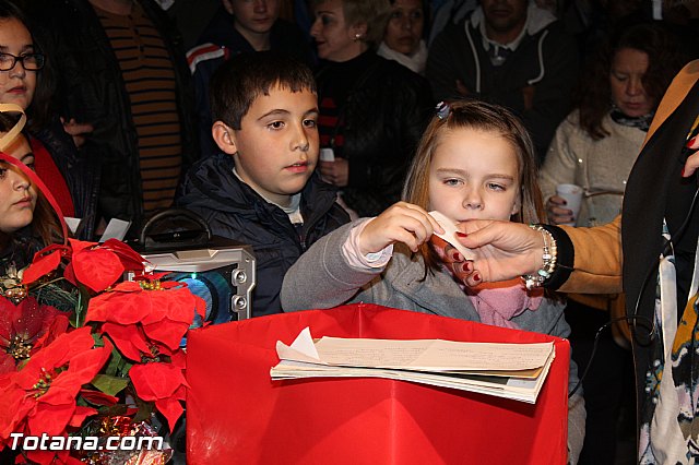 Campaa de Navidad, comercios de la Calle General Aznar - 100