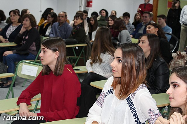 Diplomas X promocin Bachillerato Internacional IES Juan de la Cierva - 8