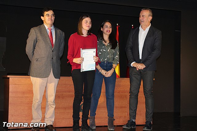 Diplomas X promocin Bachillerato Internacional IES Juan de la Cierva - 23