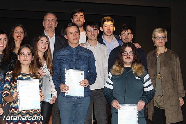 Diplomas X promocin Bachillerato Internacional IES Juan de la Cierva - 40