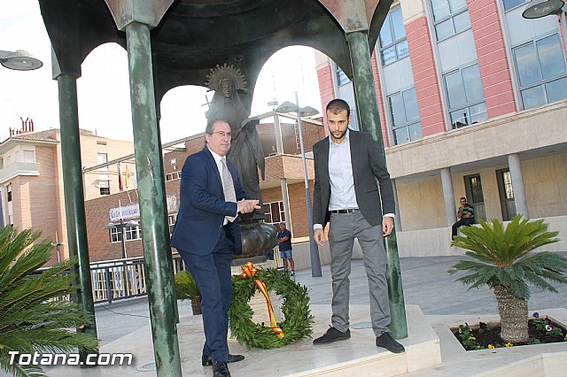 Acto homenaje a la bandera organizado por el PP 2016 - 48