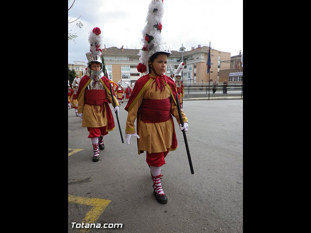 Entrega de la bandera a Los Armaos. Totana 2012 - 28