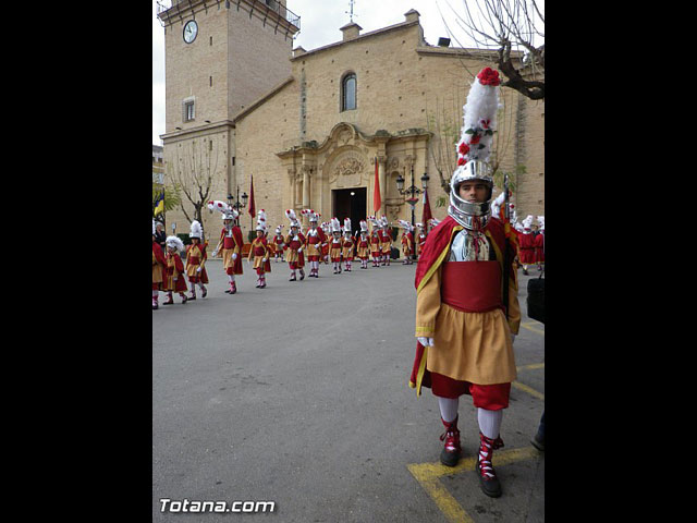 Entrega de la bandera a Los Armaos. Totana 2012 - 32
