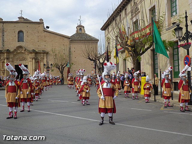 Entrega de la bandera a Los Armaos. Totana 2012 - 40