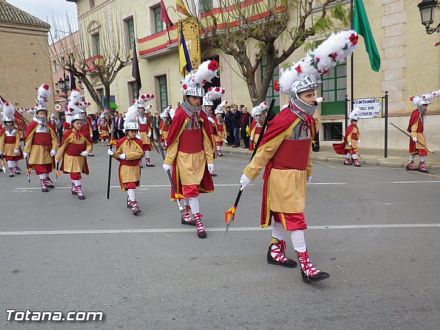 Entrega de la bandera a Los Armaos. Totana 2012 - 43