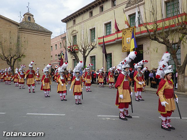 Entrega de la bandera a Los Armaos. Totana 2012 - 44