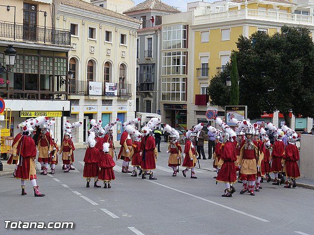 Entrega de la bandera a Los Armaos. Totana 2012 - 46