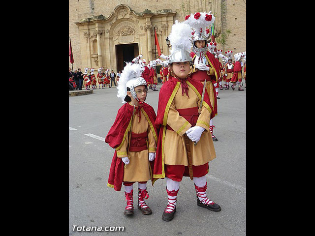 Entrega de la bandera a Los Armaos. Totana 2012 - 54