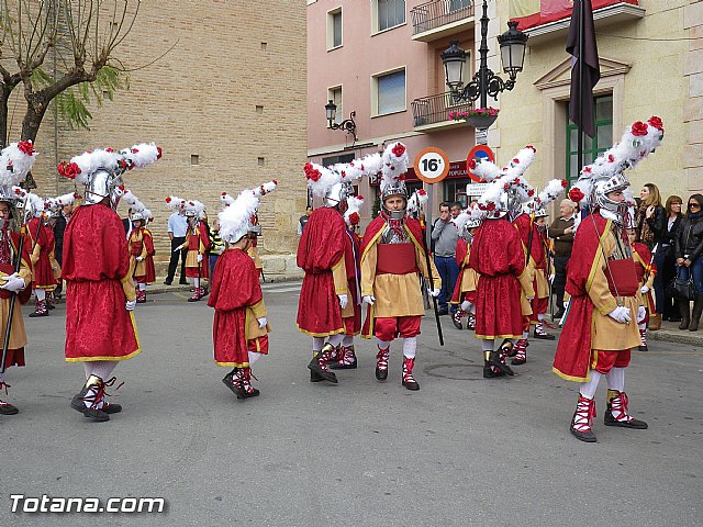 Entrega de la bandera a Los Armaos. Totana 2012 - 61