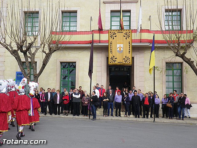 Entrega de la bandera a Los Armaos. Totana 2012 - 80