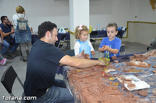 Taller de Manualidades Moldeando el barro - 32