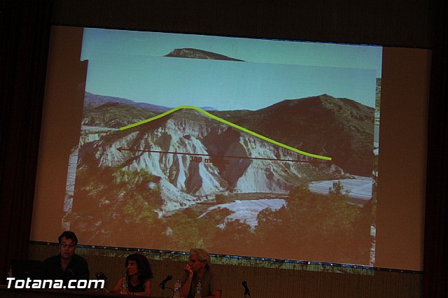 Charla Los ltimos descubrimientos de La Bastida