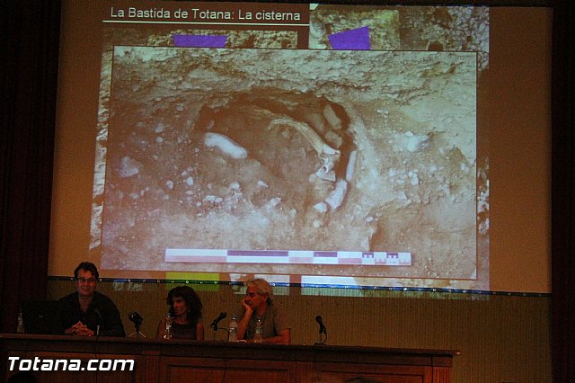 Charla Los ltimos descubrimientos de La Bastida