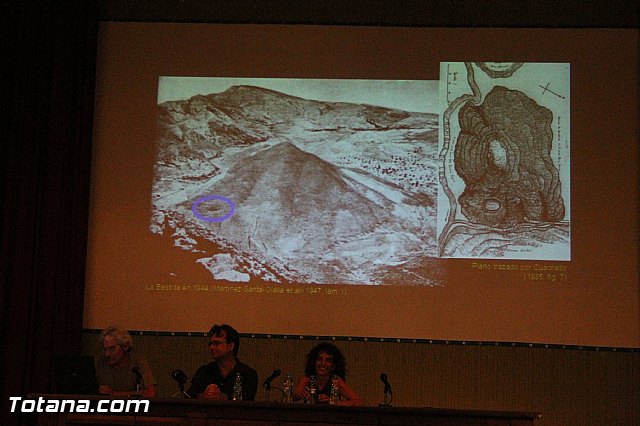 Charla Los ltimos descubrimientos de La Bastida