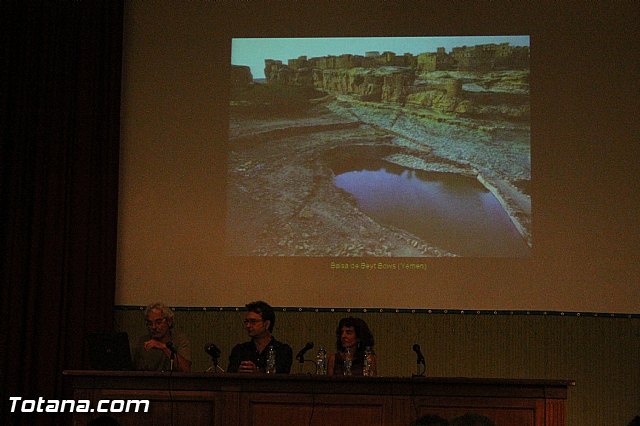 Charla Los ltimos descubrimientos de La Bastida