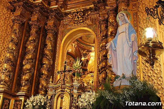 Las reliquias de los beatos vicencianos martirizados en Totana descansan en Santiago El Mayor - 11