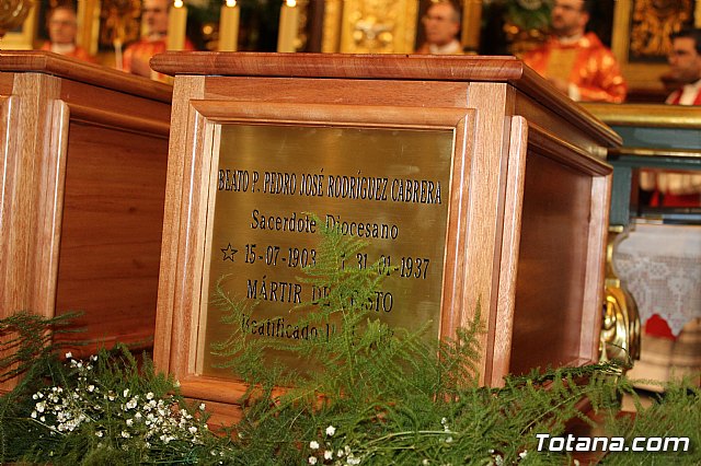 Las reliquias de los beatos vicencianos martirizados en Totana descansan en Santiago El Mayor - 67