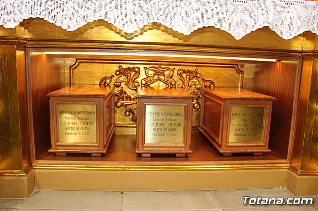 Las reliquias de los beatos vicencianos martirizados en Totana descansan en Santiago El Mayor - 110