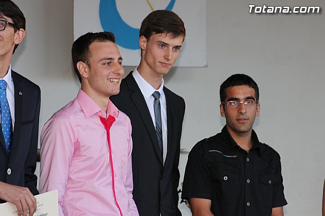 Acto de clausura y graduacin del 2 curso de bachillerato del IES 