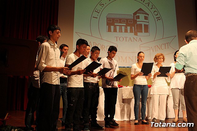 Entrega de becas. IES Prado Mayor 2013 - 1