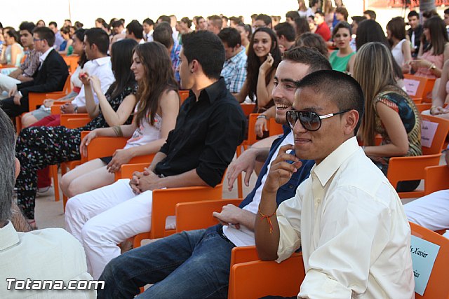 Ms de 120 alumnos de bachillerato del I.E.S. 
