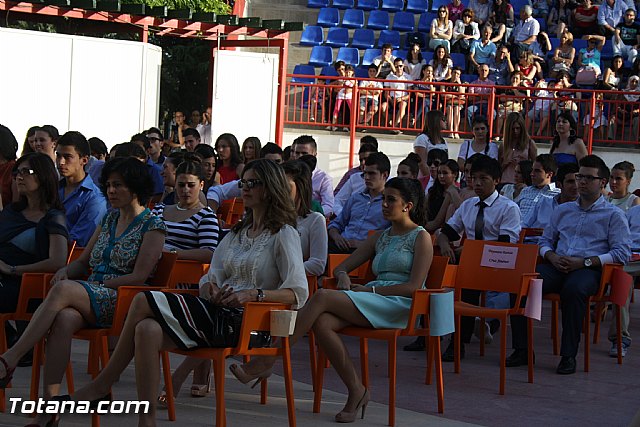 Ms de 120 alumnos de bachillerato del I.E.S. 