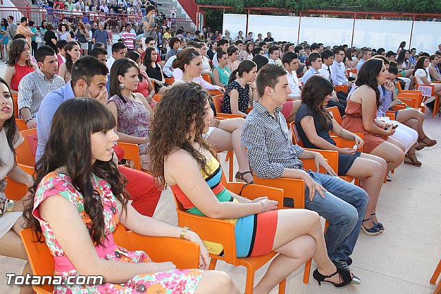 Ms de 120 alumnos de bachillerato del I.E.S. 