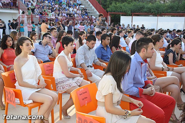 Ms de 120 alumnos de bachillerato del I.E.S. 