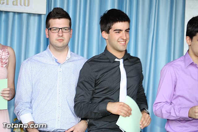 Ms de 120 alumnos de bachillerato del I.E.S. 