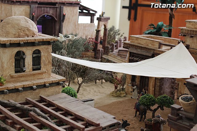 II Beln Solidario. Hdad de La Vernica. Navidad 2014 - 42
