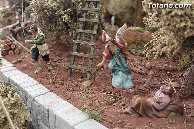 II Beln Solidario. Hdad de La Vernica. Navidad 2014 - 44