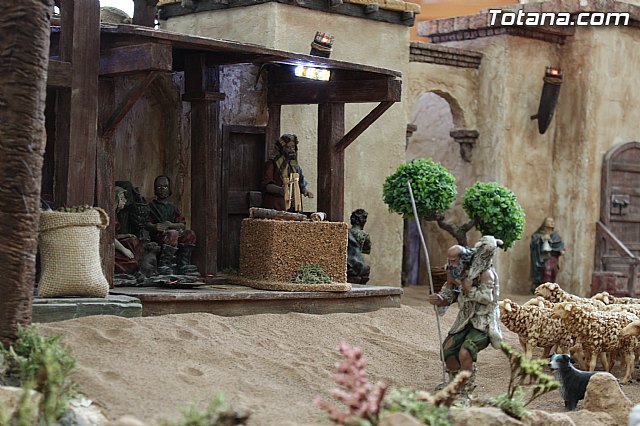 II Beln Solidario. Hdad de La Vernica. Navidad 2014 - 46