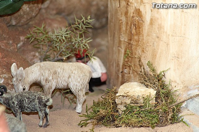 II Beln Solidario. Hdad de La Vernica. Navidad 2014 - 81