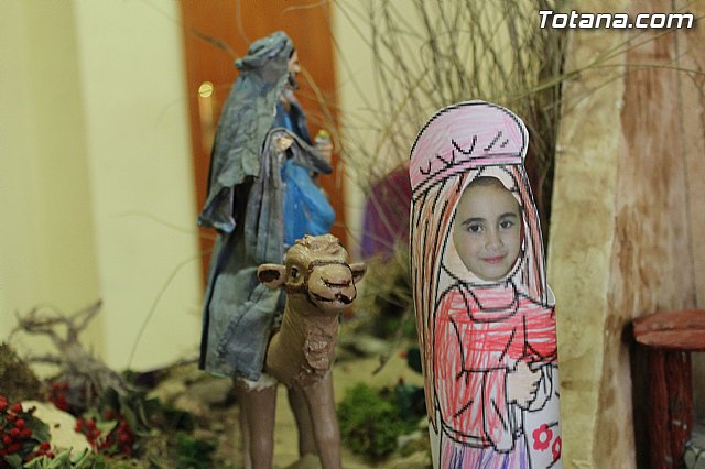 II Beln Solidario. Hdad de La Vernica. Navidad 2014 - 135