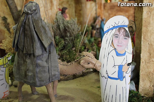 II Beln Solidario. Hdad de La Vernica. Navidad 2014 - 137