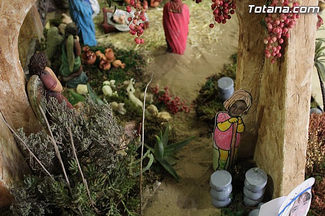 II Beln Solidario. Hdad de La Vernica. Navidad 2014 - 138