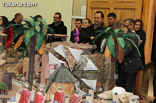 II Beln Solidario. Hdad de La Vernica. Navidad 2014 - 190