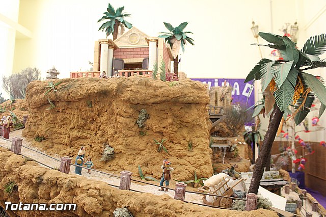 Beln solidario Hermandad de la Vernica 2015 - 19