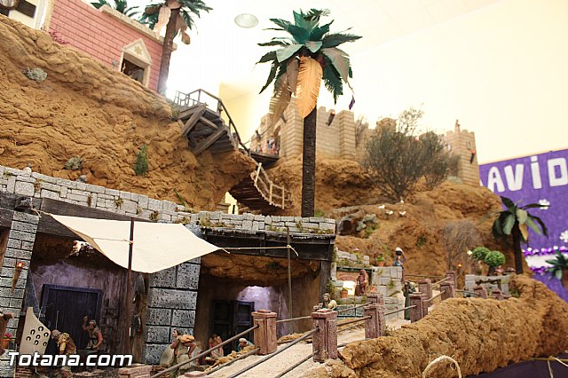 Beln solidario Hermandad de la Vernica 2015 - 22