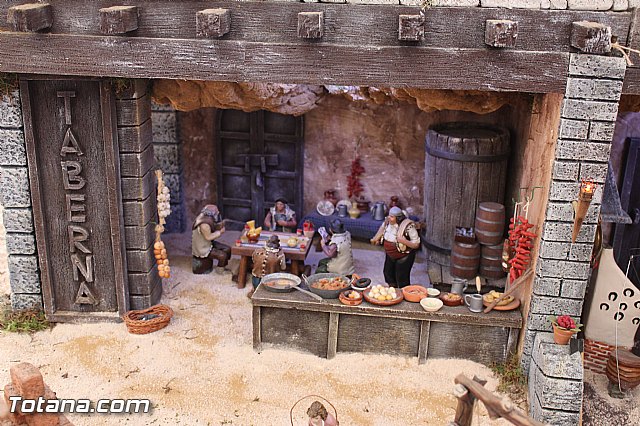 Beln solidario Hermandad de la Vernica 2015 - 300