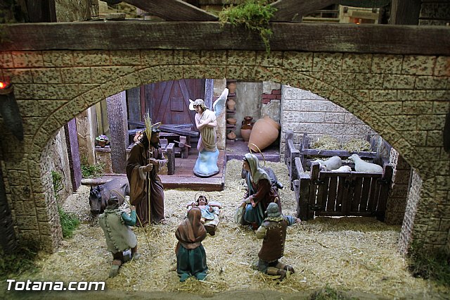 Beln solidario Hermandad de la Vernica 2016 - 84