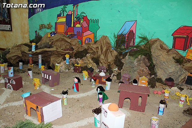 Beln infantil. Hdad. de Jess Flagelado. Navidad 2014 - 10