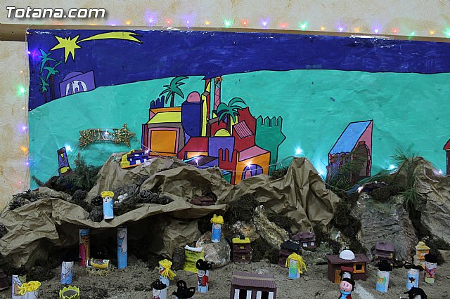 Beln infantil. Hdad. de Jess Flagelado. Navidad 2014 - 15