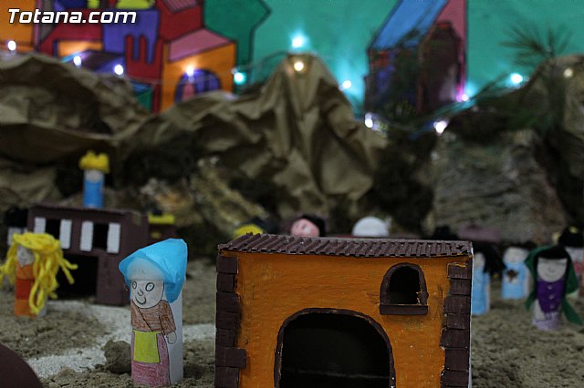 Beln infantil. Hdad. de Jess Flagelado. Navidad 2014 - 20