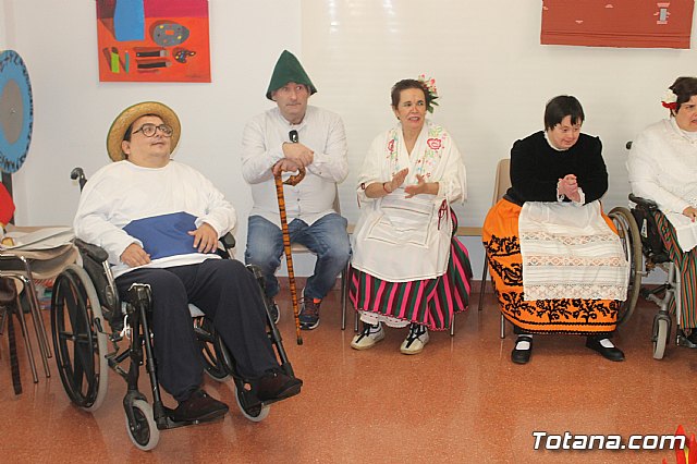 Los Centros de Da para la Discapacidad celebran el Beln Viviente  - 5