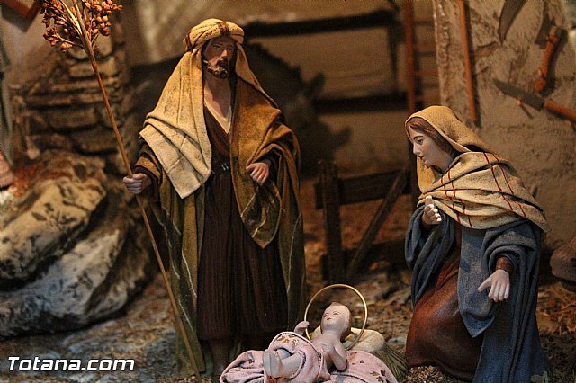 Beln Hdad de Santa Mara Cleof y Coronacin de Espinas 2016 - 33