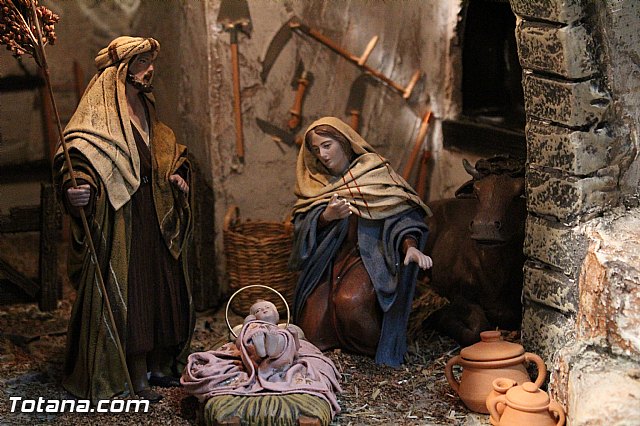 Beln Hdad de Santa Mara Cleof y Coronacin de Espinas 2016 - 34