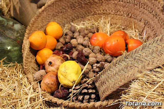 Belenes Iglesia de Santiago y Convento de las Tres Avemaras - Navidad 2018 - 11