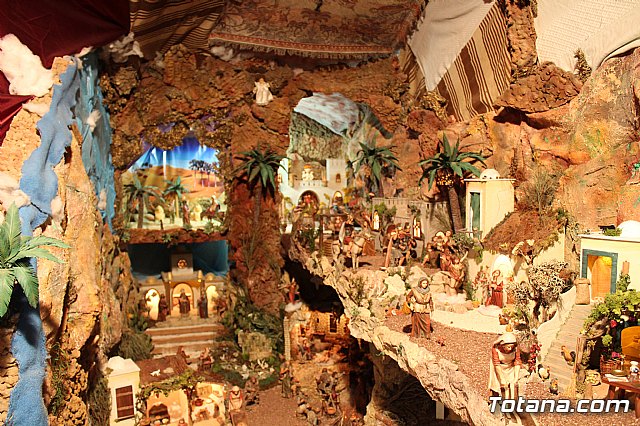 Belenes Iglesia de Santiago y Convento de las Tres Avemaras - Navidad 2018 - 21