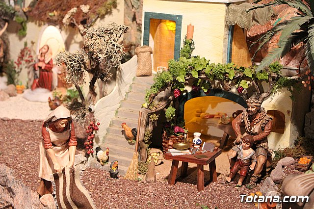 Belenes Iglesia de Santiago y Convento de las Tres Avemaras - Navidad 2018 - 31